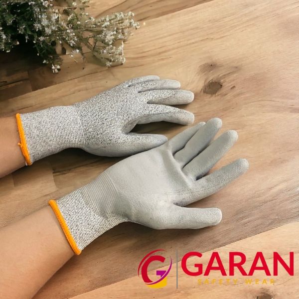 Găng tay HPPE-2 phủ PU chống cắt cấp độ 5