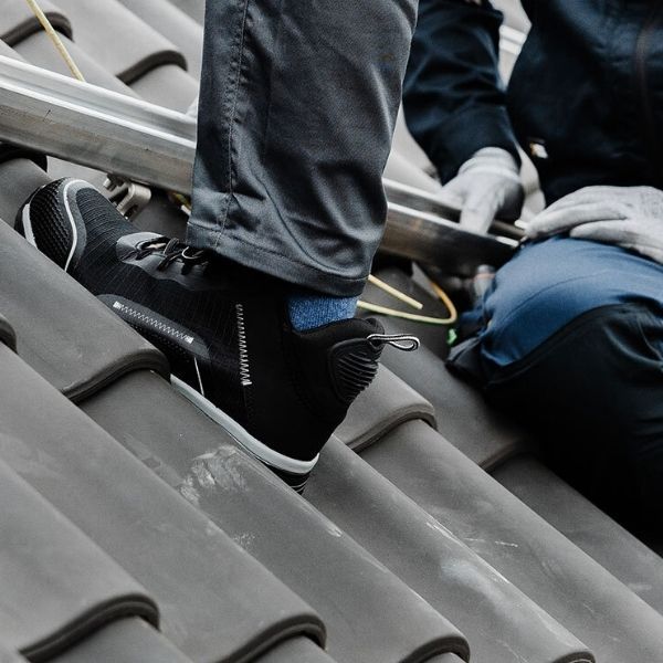 Giày bảo hộ Safety Jogger Ligero2 S1P đế PU chống trơn trượt hiệu quả