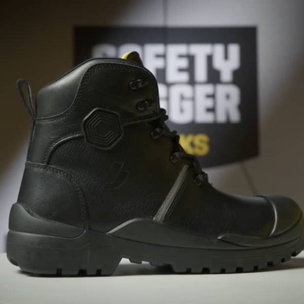 Giày bảo hộ Safety Jogger Hekla S3 có đế chịu nhiệt 300°C