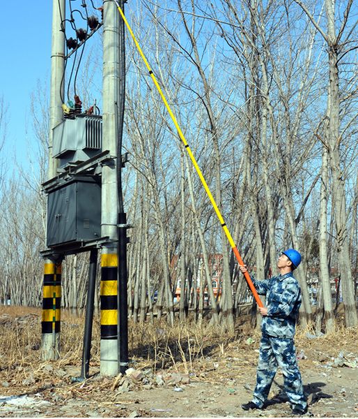 Ứng Dụng Của Sào Cách Điện Loại Lồng Rút 35KV GARAN.VN