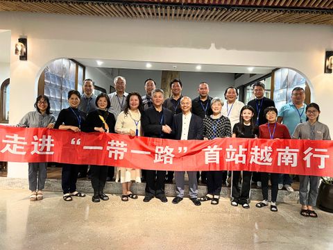 Hiệp hội Hữu nghị và Hiệp hội Giao lưu Quốc tế thành phố Nam Thông, Trung Quốc ghé thăm Trầm Tuệ