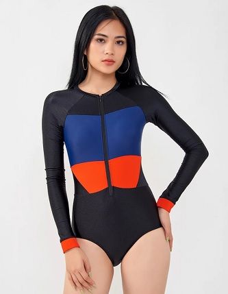 Những Kiểu Đồ Bơi Nữ Kín Đáo Vẫn Không Che Được Hết Sự Duyên Dáng Của Chị Em