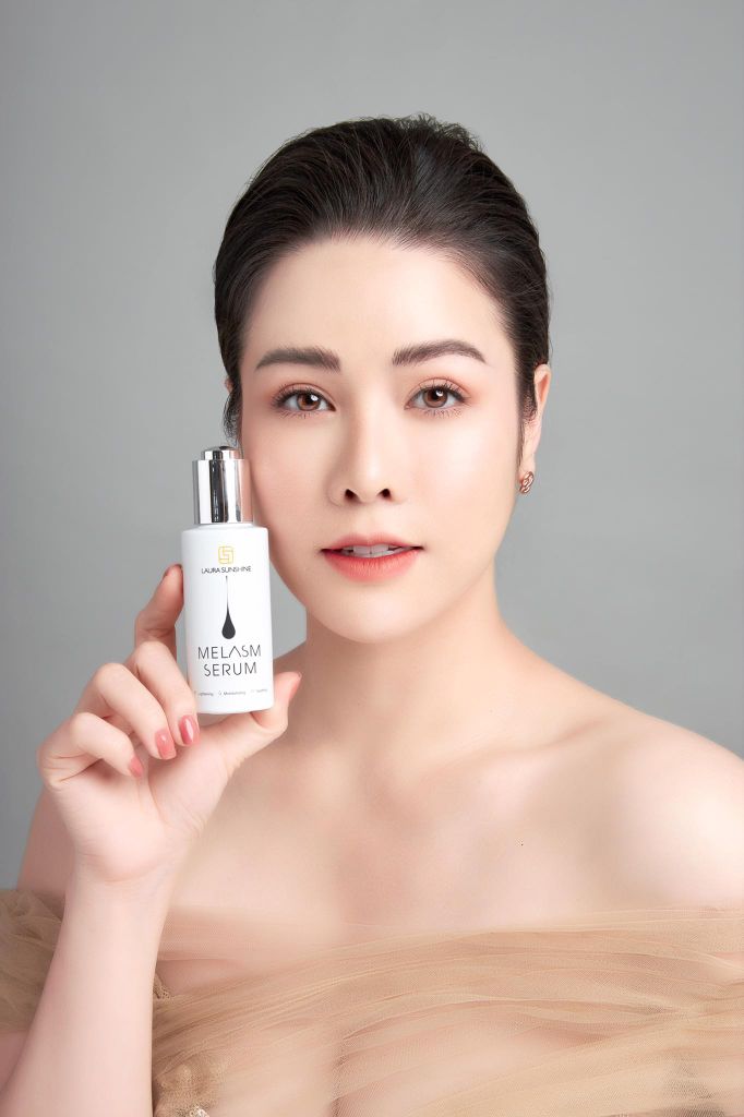 Không còn nỗi lo nám tàn nhang với bộ trị nám của #Nhật_Kim_Anh #laura_sunshine