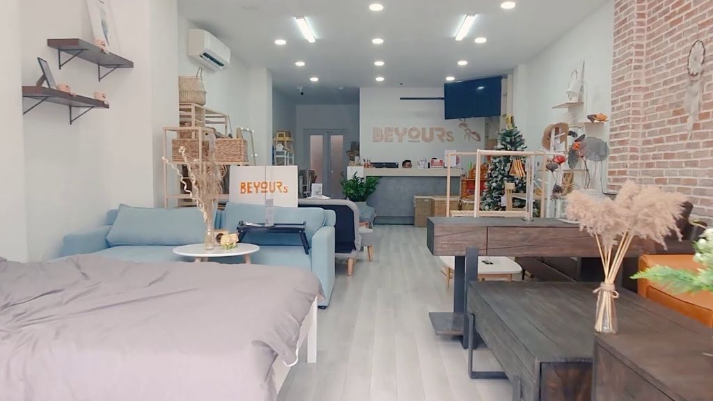 Mở đại lý nội thất:
Đại lý đồ nội thất là một lĩnh vực kinh doanh đầy tiềm năng và thu hút hiện nay. Nếu bạn đang muốn bắt đầu mới và mở đại lý nội thất của riêng mình, hãy xem qua hình ảnh được đăng tải dưới đây. Chúng sẽ giúp bạn định hình hướng đi và cung cấp cho bạn các giải pháp kinh doanh tốt nhất.