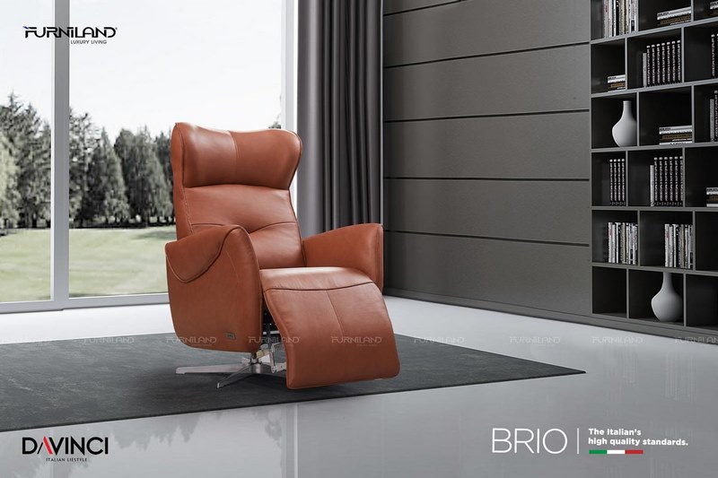 Mẫu sofa thư giãn Brio có thể tùy chỉnh góc ngả bằng nút nhấn điện