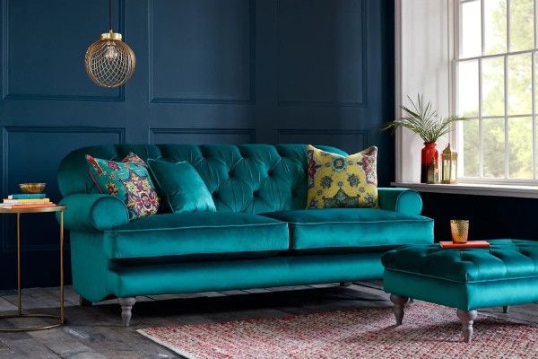 Mẫu ghế sofa màu xanh dương thiết kế sang trọng