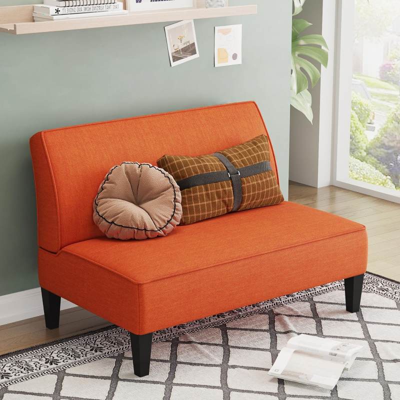 Mẫu ghế sofa mini phòng ngủ màu cam nổi bật