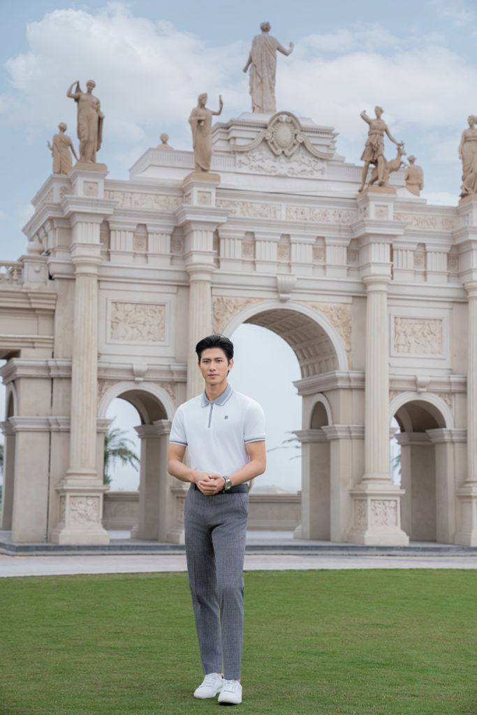 3 OUTFITS MANG ĐẾN DIỆN MẠO BỨT PHÁ - HƯỚNG TỚI THÀNH CÔNG