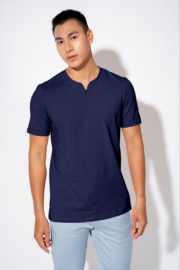 Lịch lãm và kín đáo với Henley