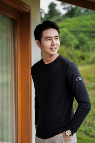 Hướng dẫn chọn size áo giữ nhiệt nam chi tiết, chính xác