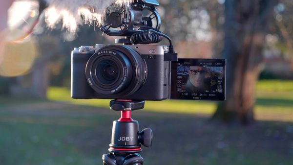 Chất lượng quay video vượt trội đến từ máy ảnh Sony A7C