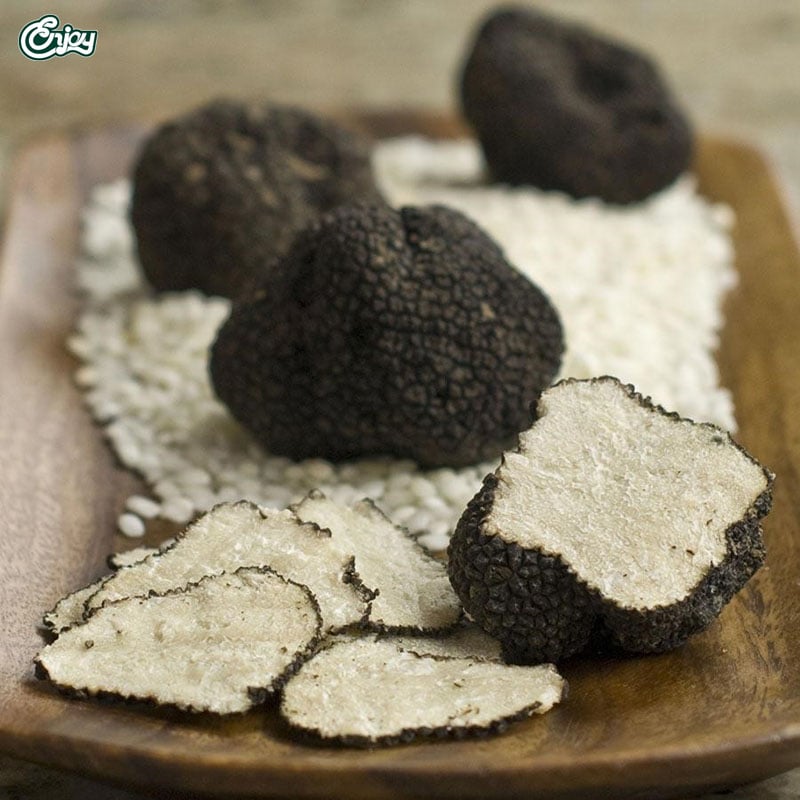 Cách chế biến món ăn với sốt nấm Truffle ngon tuyệt đỉnh