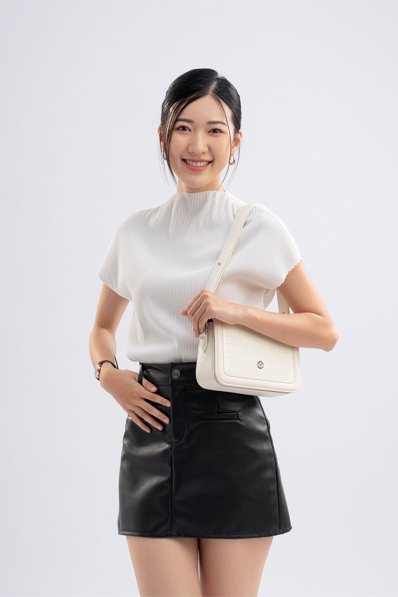 Túi đeo vai da nữ thiết kế tối giản hiện đại YUUMY Seasand YN221D màu đen