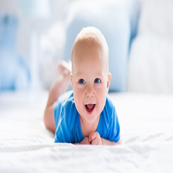 bé mấy tháng ngóc đầu