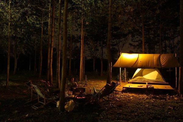 Cắm trại ban đêm ở khu du lịch Thác Giang Điền