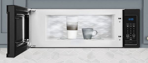 Xông hơi lò vi sóng với nước chanh hoặc giấm