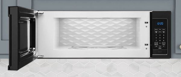 Làm sạch bên trong lò vi sóng của bạn