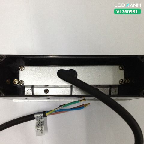 den-led-chan-cau-thang-chip-epistar-145x45-3w-elv