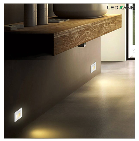 den-led-chan-tuong-11019-cdn