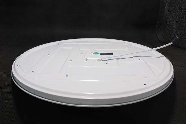 den-led-op-tran-pha-le-kosoom