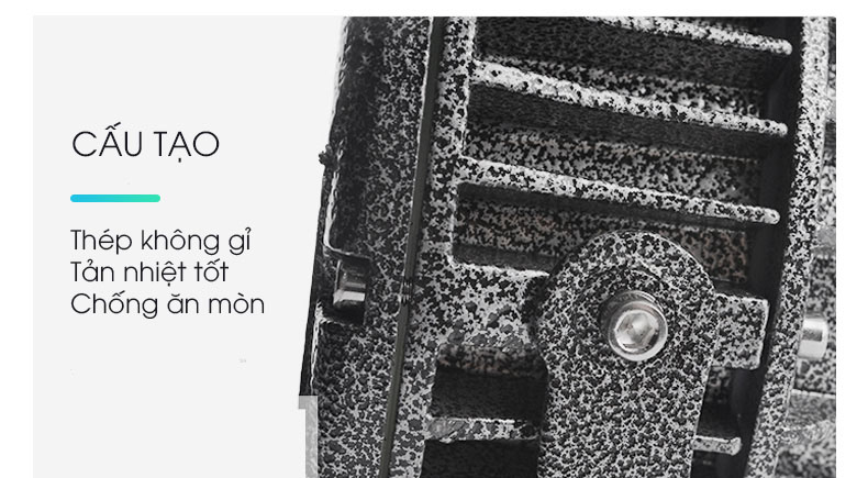 den-roi-cot-ngoai-troi-chieu-diem-mds04