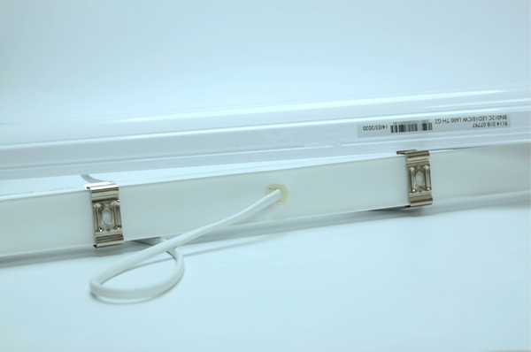 den-tuyp-led-t8-philips-bn012c