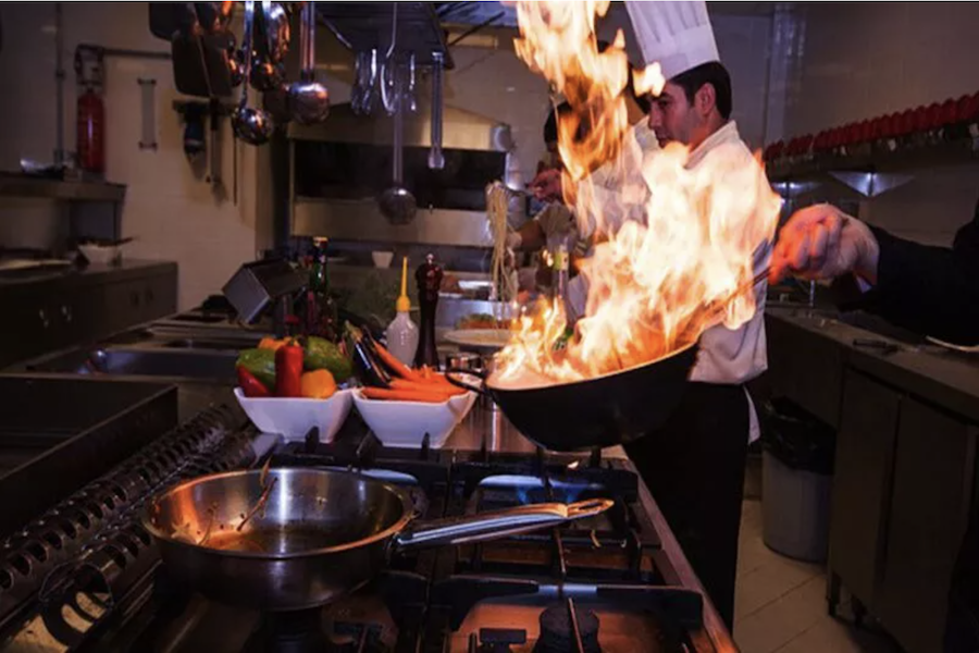 Bếp ga hay bếp từ?