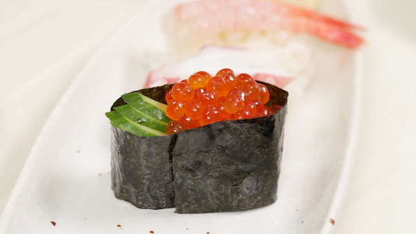 trứng cá làm sushi