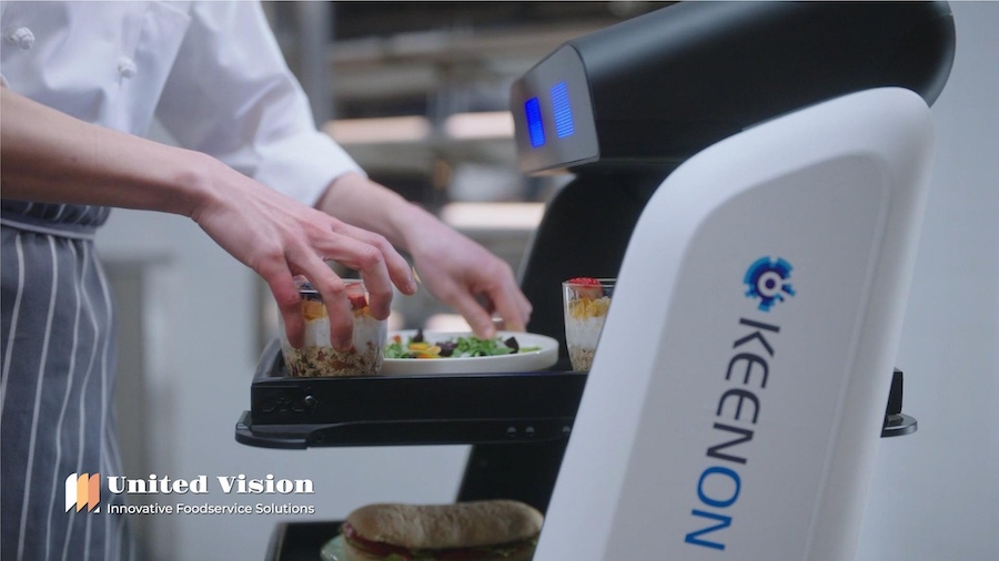 TOP 3 Robot giao đồ ăn với chi phí đầu tư cạnh tranh nhất Việt Nam