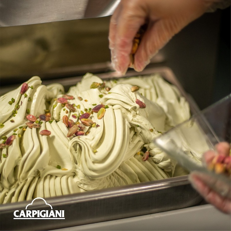 Những Bước Quan Trọng Trong Thủ Tục Pháp Lý Mở Quán Kem