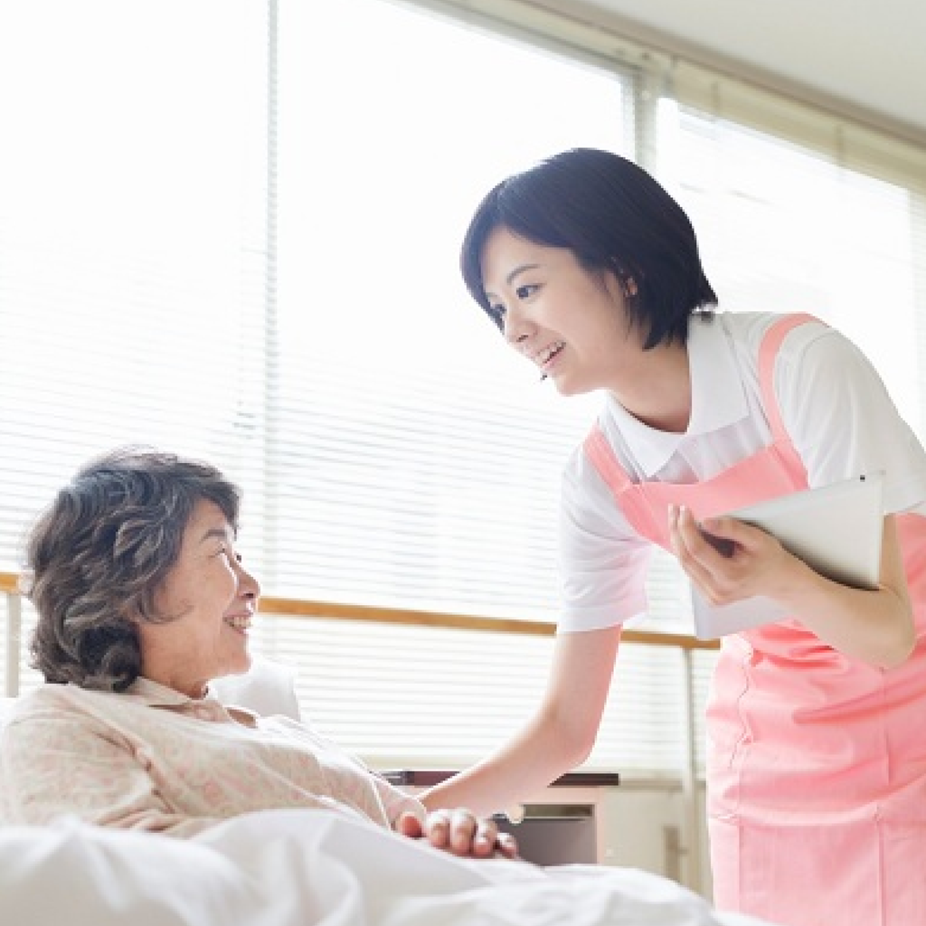 Nhẹ nhàng hơn khi chăm sóc cho người bị liệt