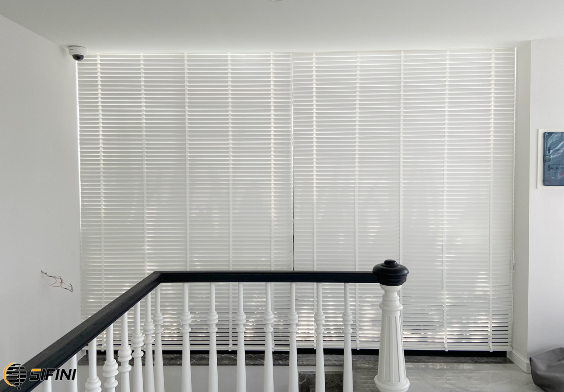 Rèm sáo gỗ màu trắng