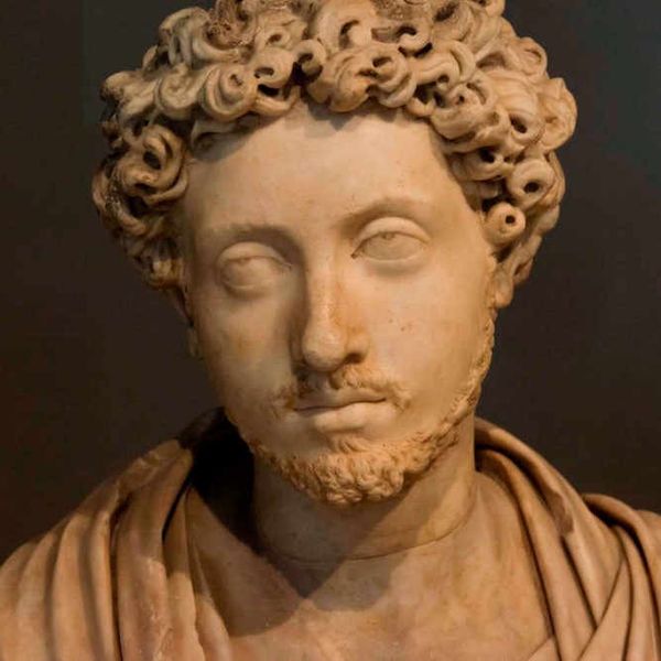 Marcus Aurelius: Cuộc Sống và Triết Lý Đằng Sau Hoàng Đế La Mã