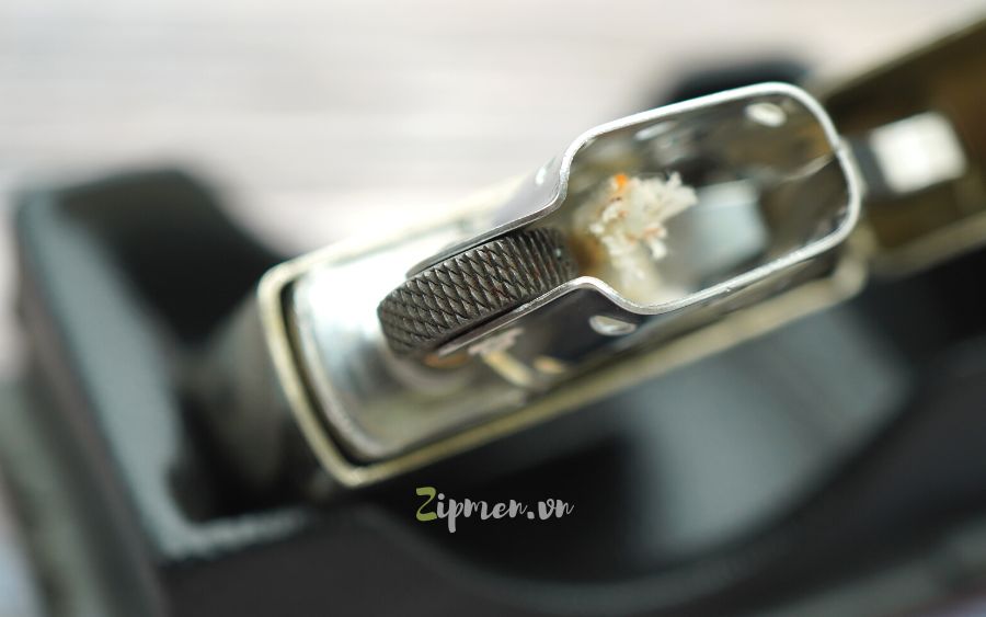 Bánh xe rất nhạy lửa của Zorro