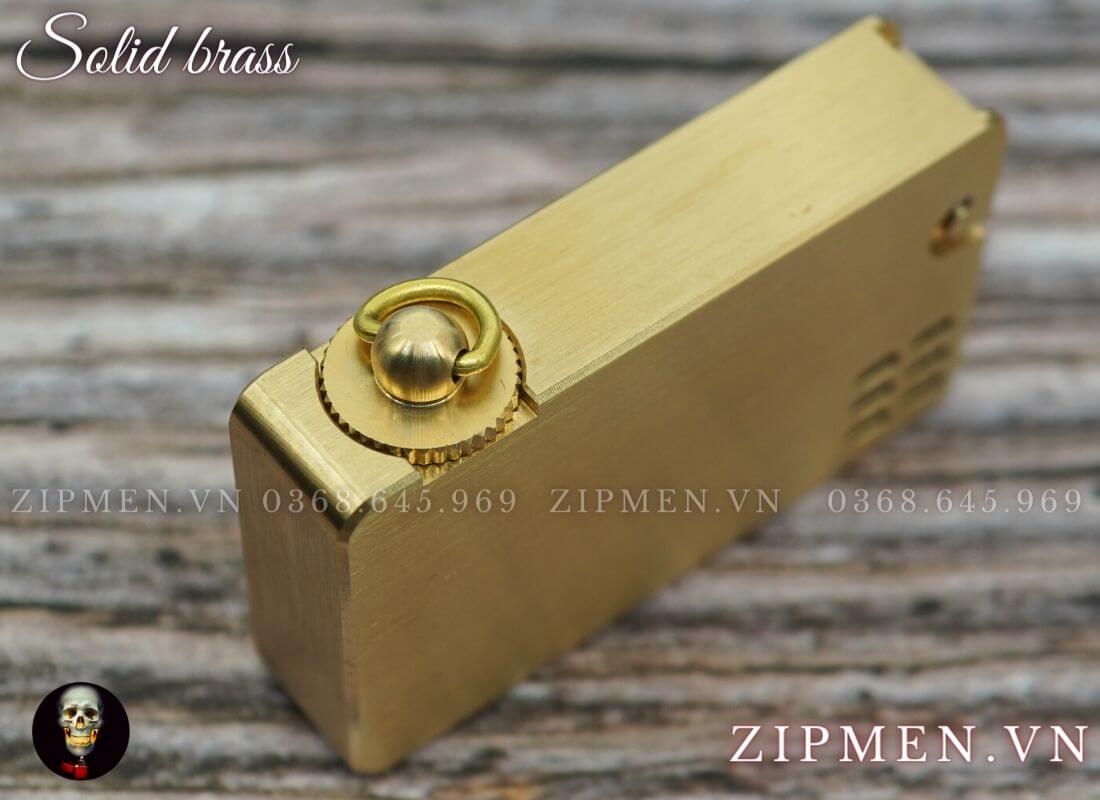 Hộp quẹt bằng đồng thau