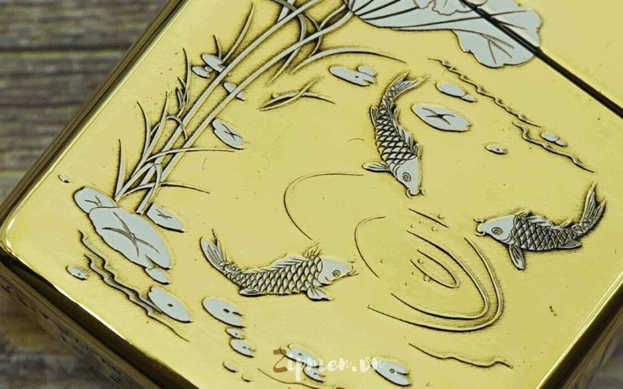 Hoạ tiết sắc nét zippo cá chép hoa sen