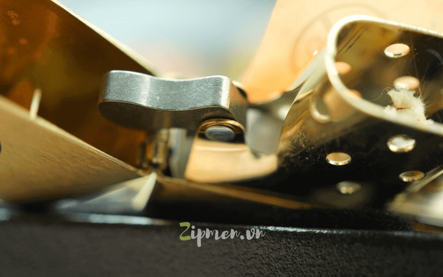 chi tiết zippo replica xe máy vespa