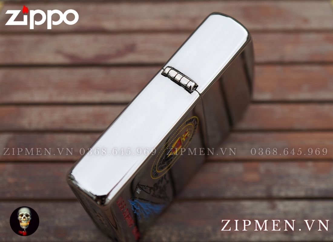 Zippo tàu chiến uss