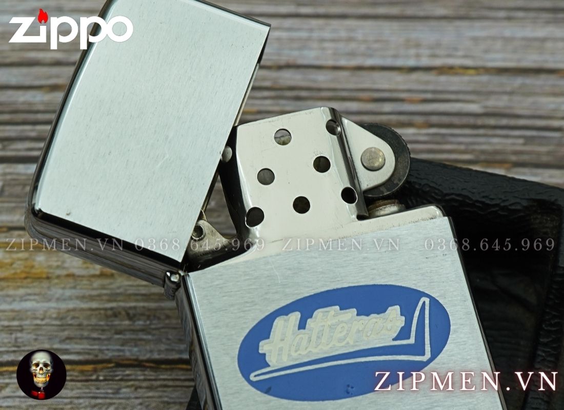 Zippo cổ xưa năm 1978 chủ đề vịnh Hatteras