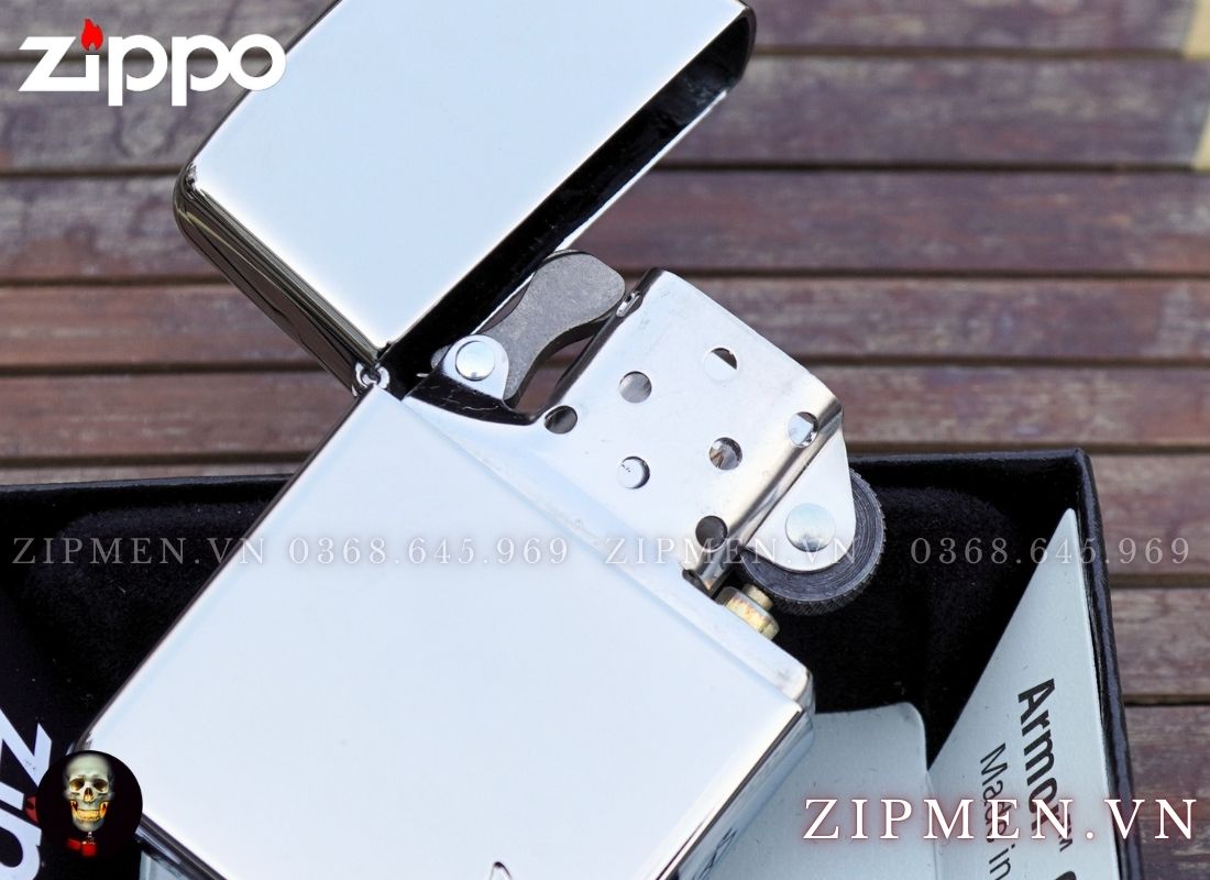 Zippo 46396-Zippo armor trắng bóng logo ngọn lửa