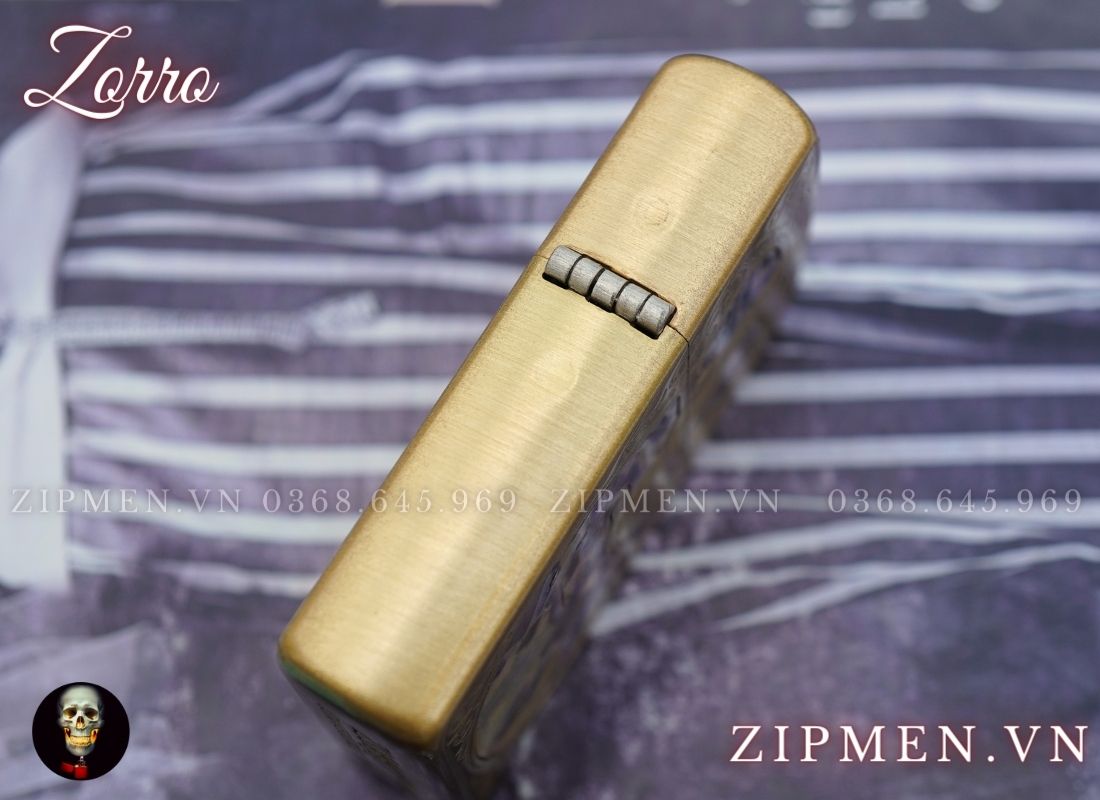 Zorro khảm xà cừ hình đàn Ghita