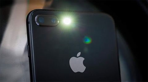 Cách làm đèn flash nháy sáng khi có cuộc gọi, tin nhắn, hay thông báo