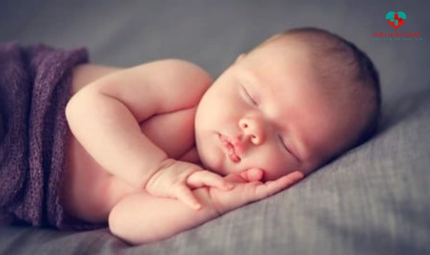 99% mẹ Việt không biết mẹo dân gian giúp trẻ sơ sinh ngủ ngon