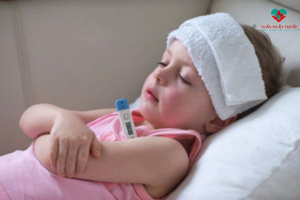 Chăm sóc sốt phát ban ở trẻ em tại nhà như thế nào cho hợp lý