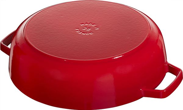 Nồi chảo Staub