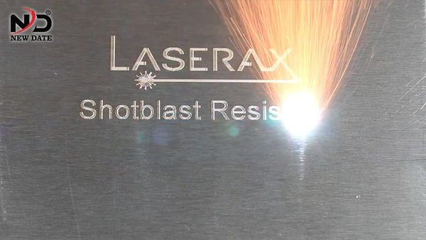 máy khắc laser lên kim loại