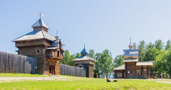 Bảo tàng dân tộc học Taltsy ở Baikal  - Amber Tour