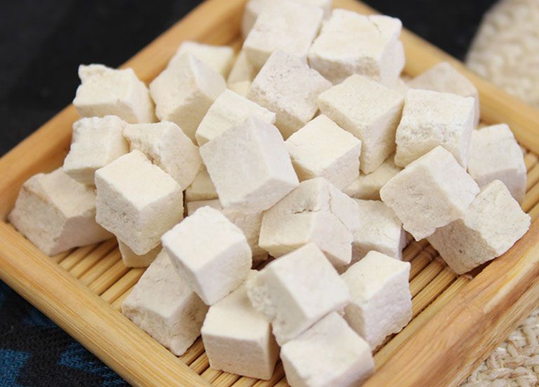 TÁC DỤNG CHĂM SÓC TÓC HIỆU QUẢ BẤT NGỜ TỪ BẠCH LINH