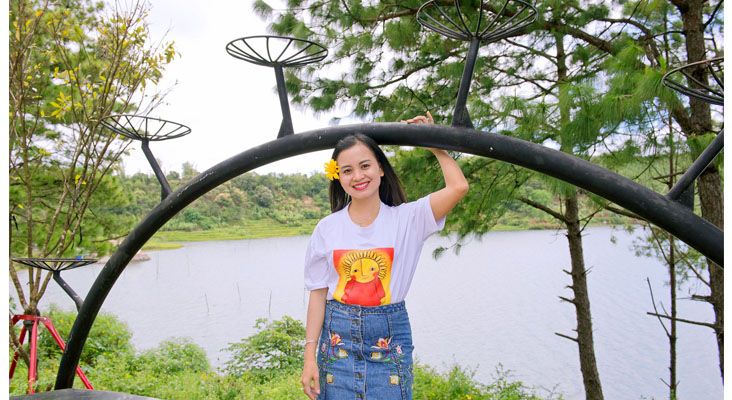 Ám ảnh tóc rụng nhiều năm? Giải pháp trị rụng