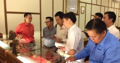 Bảo Tàng Trầm Hương đón đoàn đại biểu CHDCND Lào thăm nhân dịp tham gia trại hè hữu nghị Việt Nam - Lào 2017